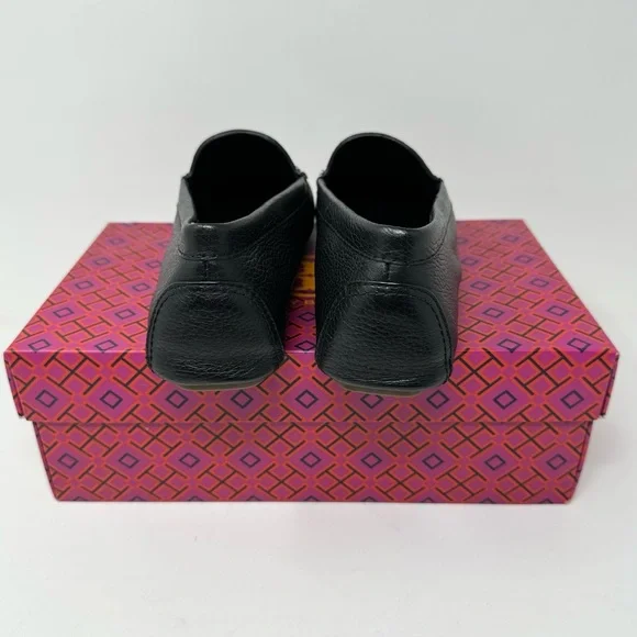Tory Burch Everly Driver Black Leather - Picture 3 of 6